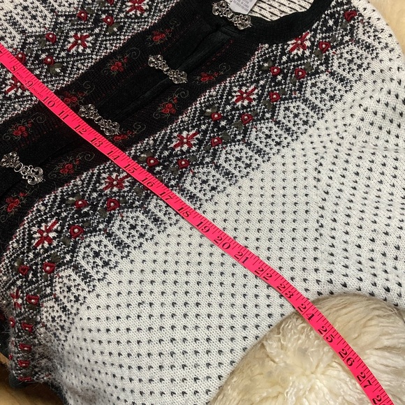 Koret Patterned Cardigan in Black, White, and Red - Picture 7 of 9